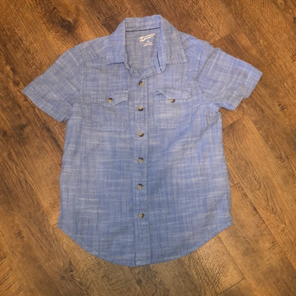Boys Blue Arizona button up shirt S8/BOGO $5